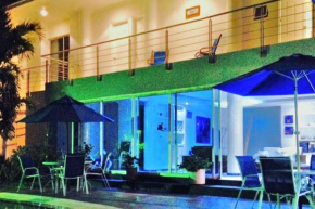 LINDA Y AMPLIA CASA EN EL PEÑON. 6 Hab-Girardot